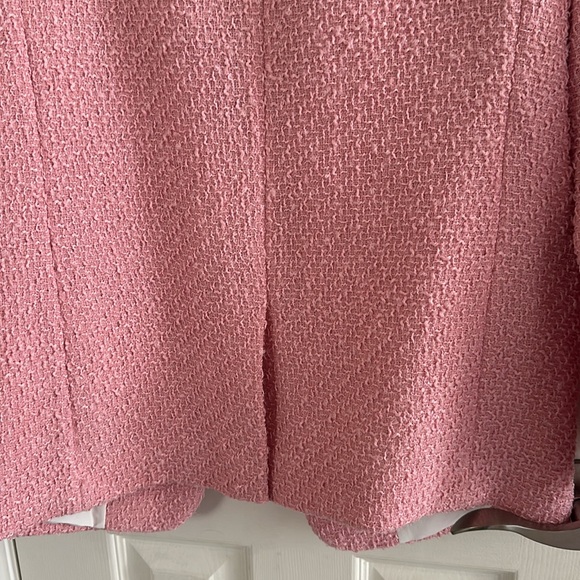 SOLD OUT H&M PINK TWEED BARBIE BLAZER GOLD BUTTONS SIZE XS NWT - Picture 9 of 10